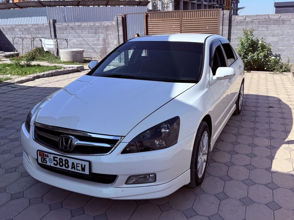Honda Accord: 2003 г., 3 л, Автомат, Газ, Седан: фото 2