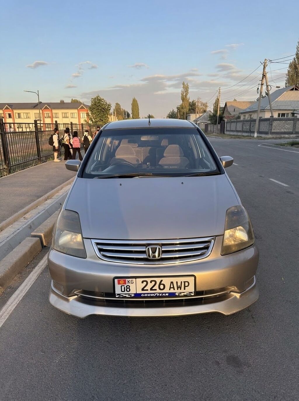 Honda Stream: 2001 г., 1.7 л, Автомат, Бензин, Минивэн: фото 2