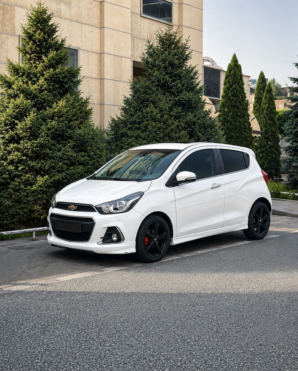 Chevrolet Spark: 2017 г., 1 л, Вариатор, Бензин, Хэтчбэк: фото 2
