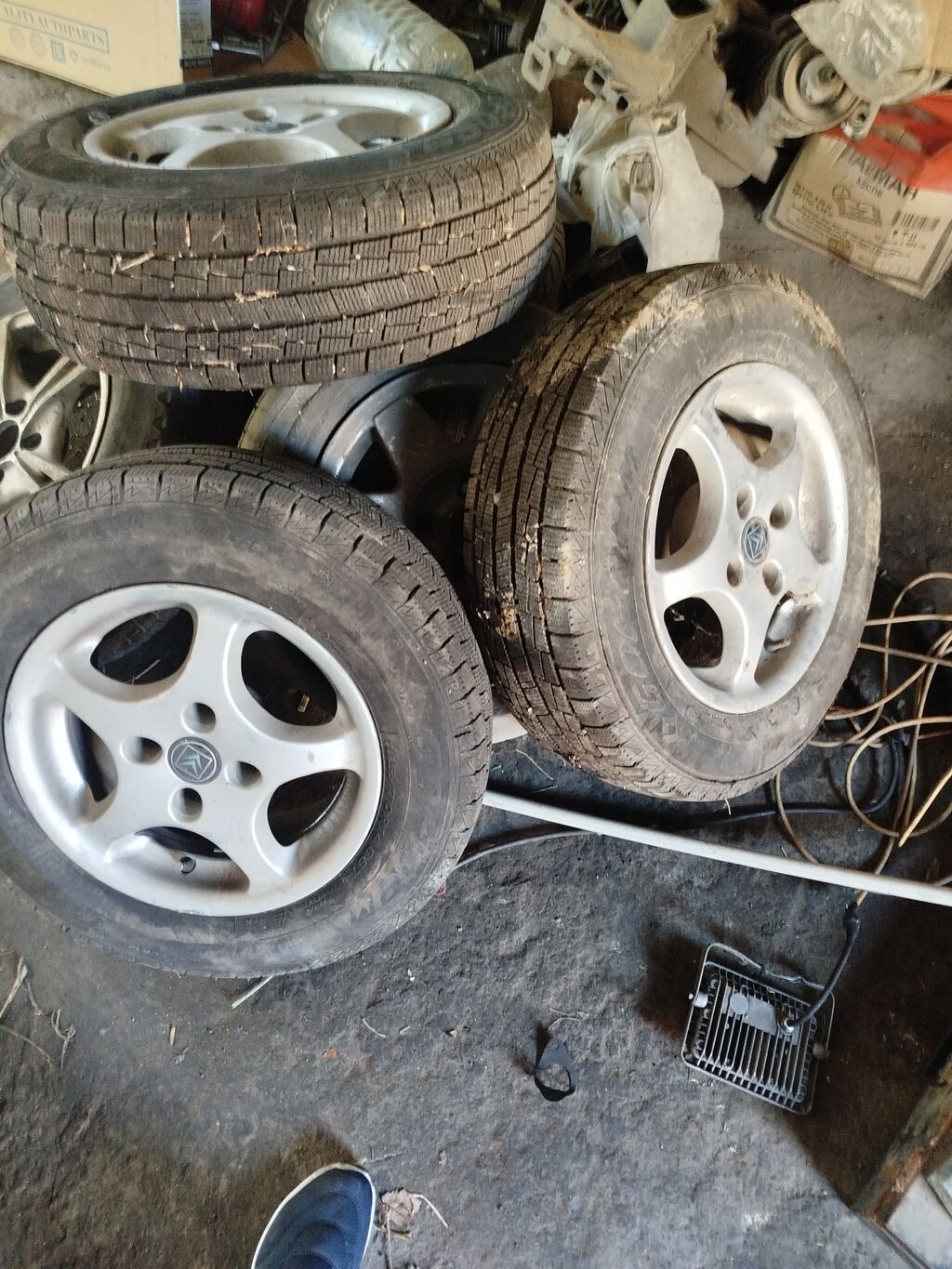Колеса в сборе 185 / 70 / R 14, Зима, Новый, Комплект, Легковые, Литые, отверстий - 4: фото 2