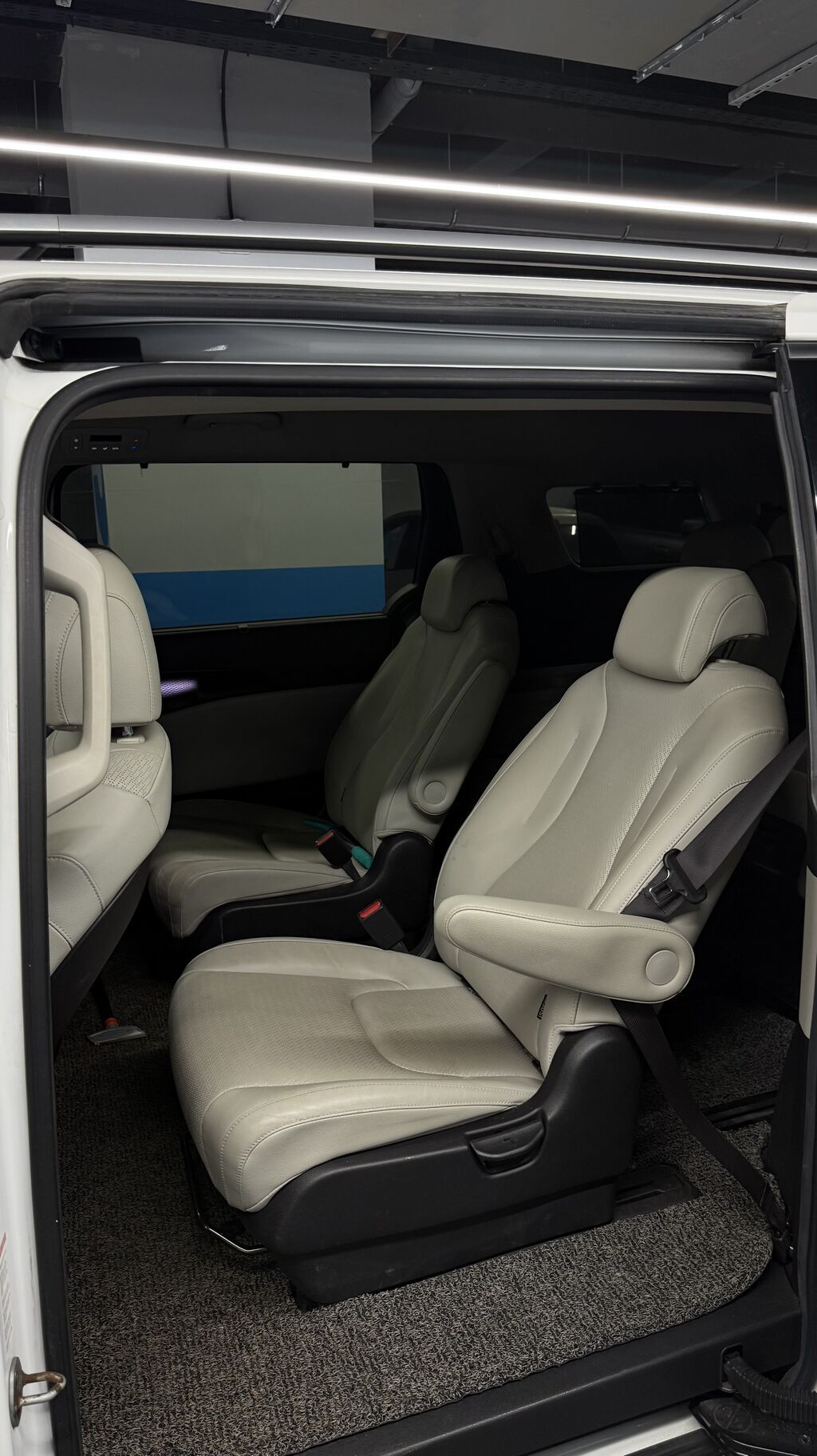 Kia Carnival: 2020 г., 2.2 л, Автомат, Дизель, Минивэн: фото 7