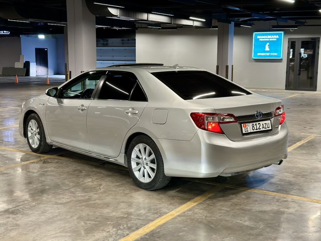 Toyota Camry: 2014 г., 2.5 л, Вариатор, Гибрид, Седан: фото 5