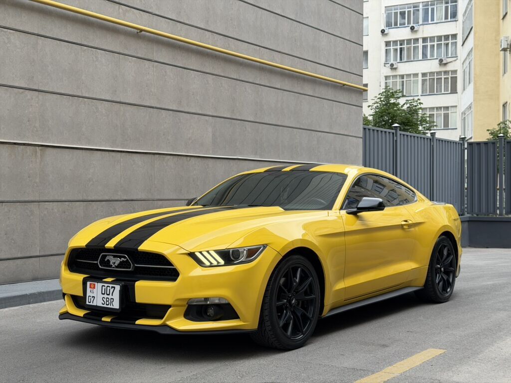 Ford Mustang: 2016 г., 2.3 л, Механика, Бензин, Купе: фото 1
