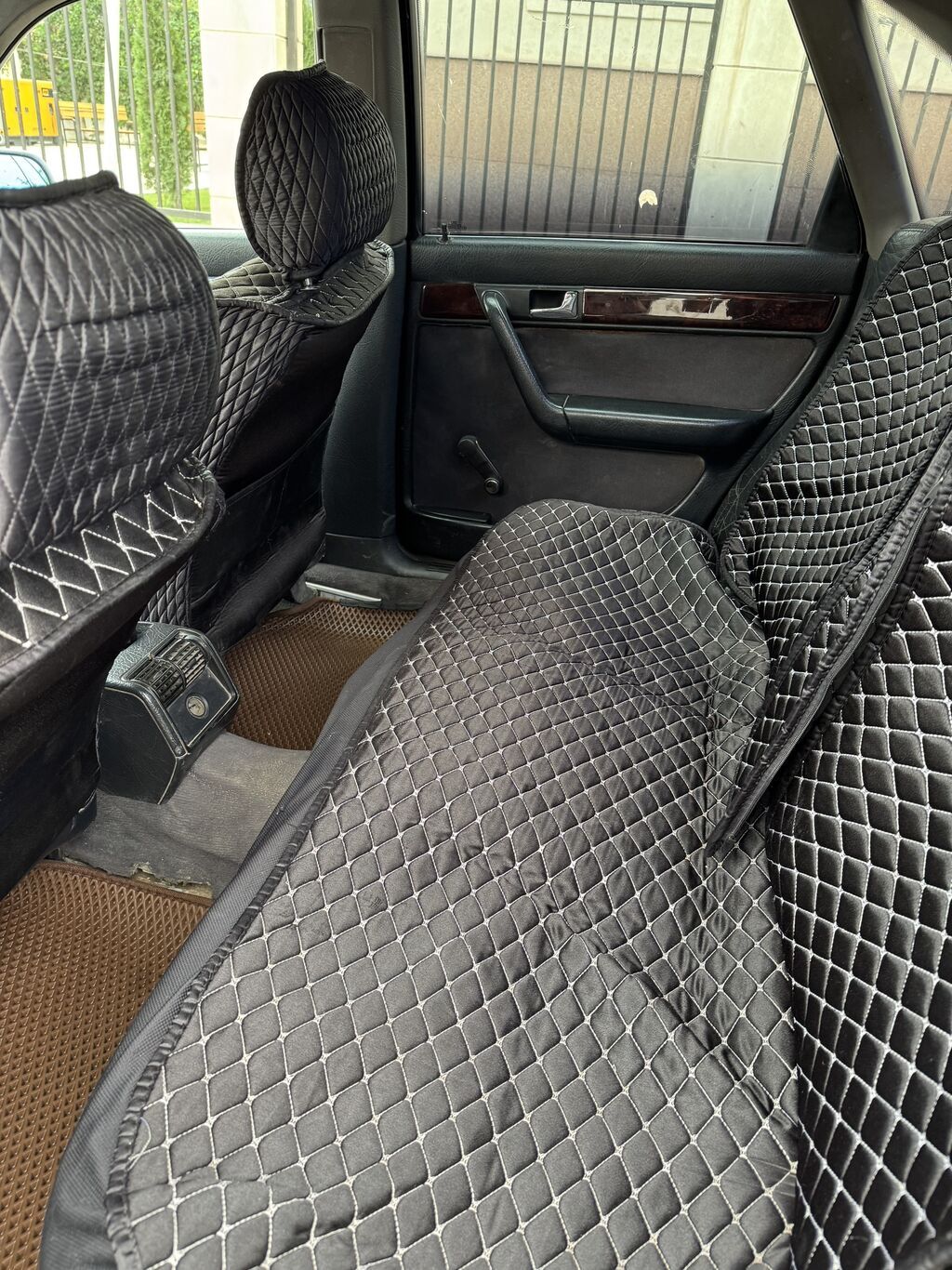 Audi A6: 1996 г., 2 л, Механика, Бензин, Седан: фото 6