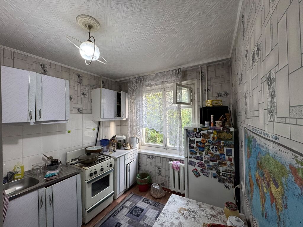 2 комнаты, 44 м², 8 мкр 104 серия, 2 этаж, Старый ремонт: фото 8