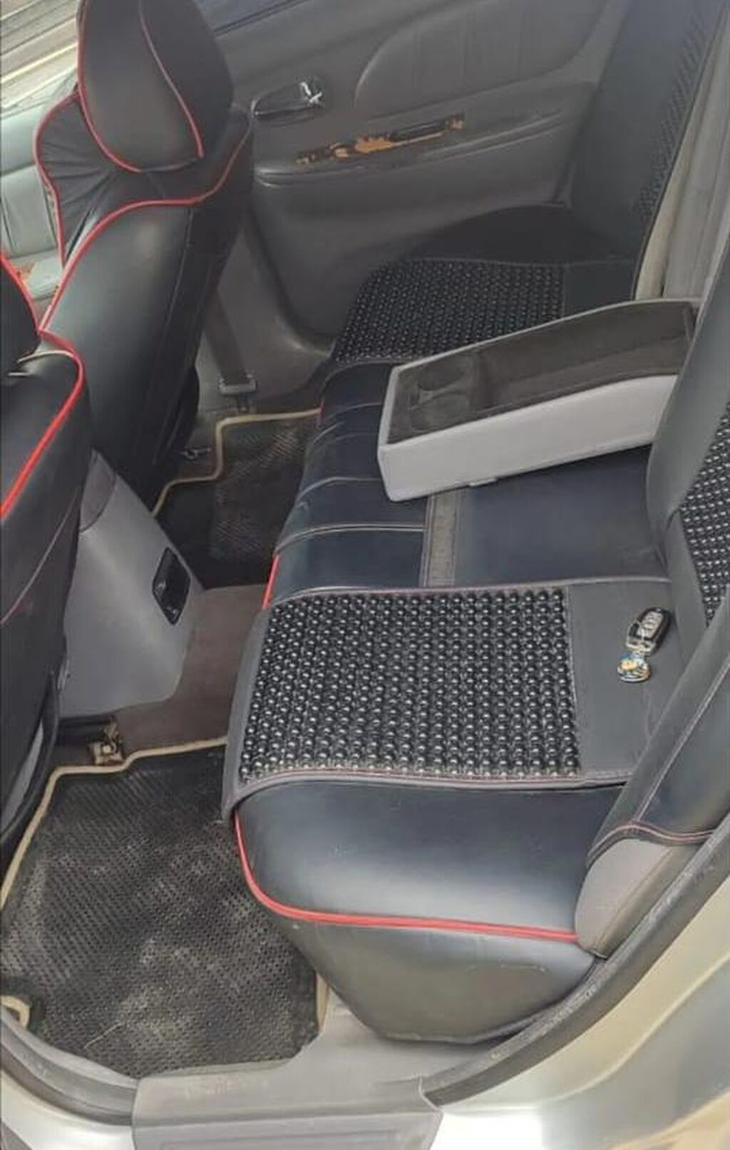 Hyundai Sonata: 1999 г., 2 л, Автомат, Бензин, Седан: фото 6