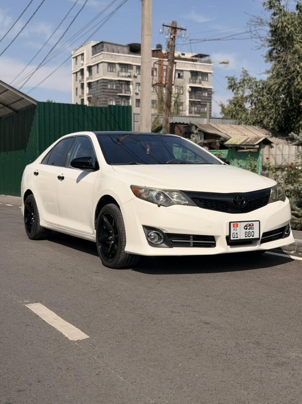 Toyota Camry: 2013 г., 2.5 л, Автомат, Бензин, Седан: фото 2