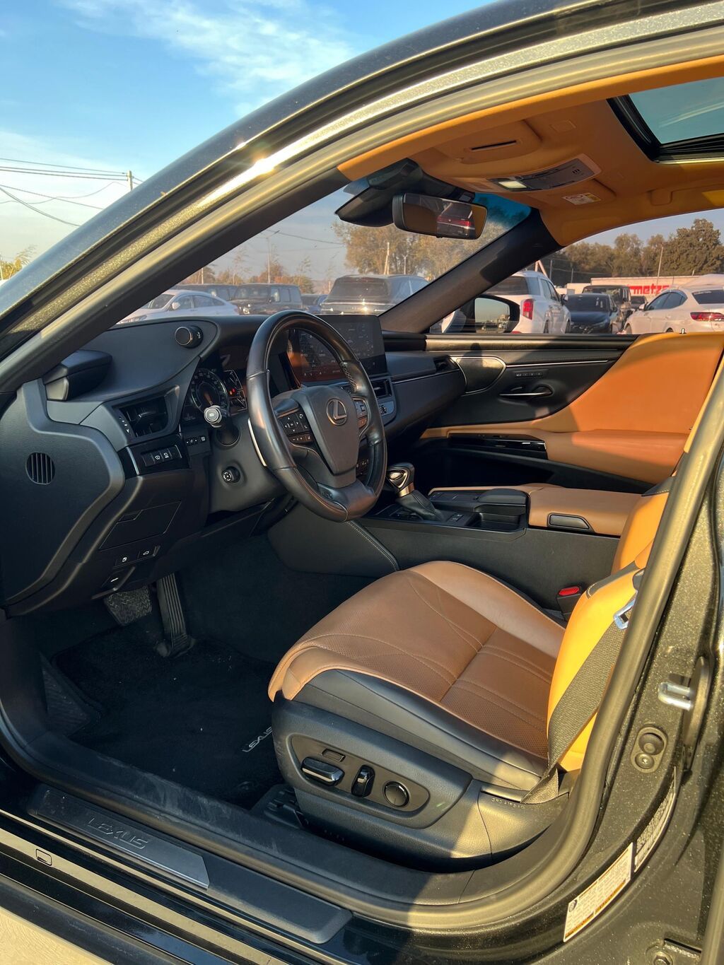 Lexus ES: 2021 г., 2.5 л, Гибрид: фото 7