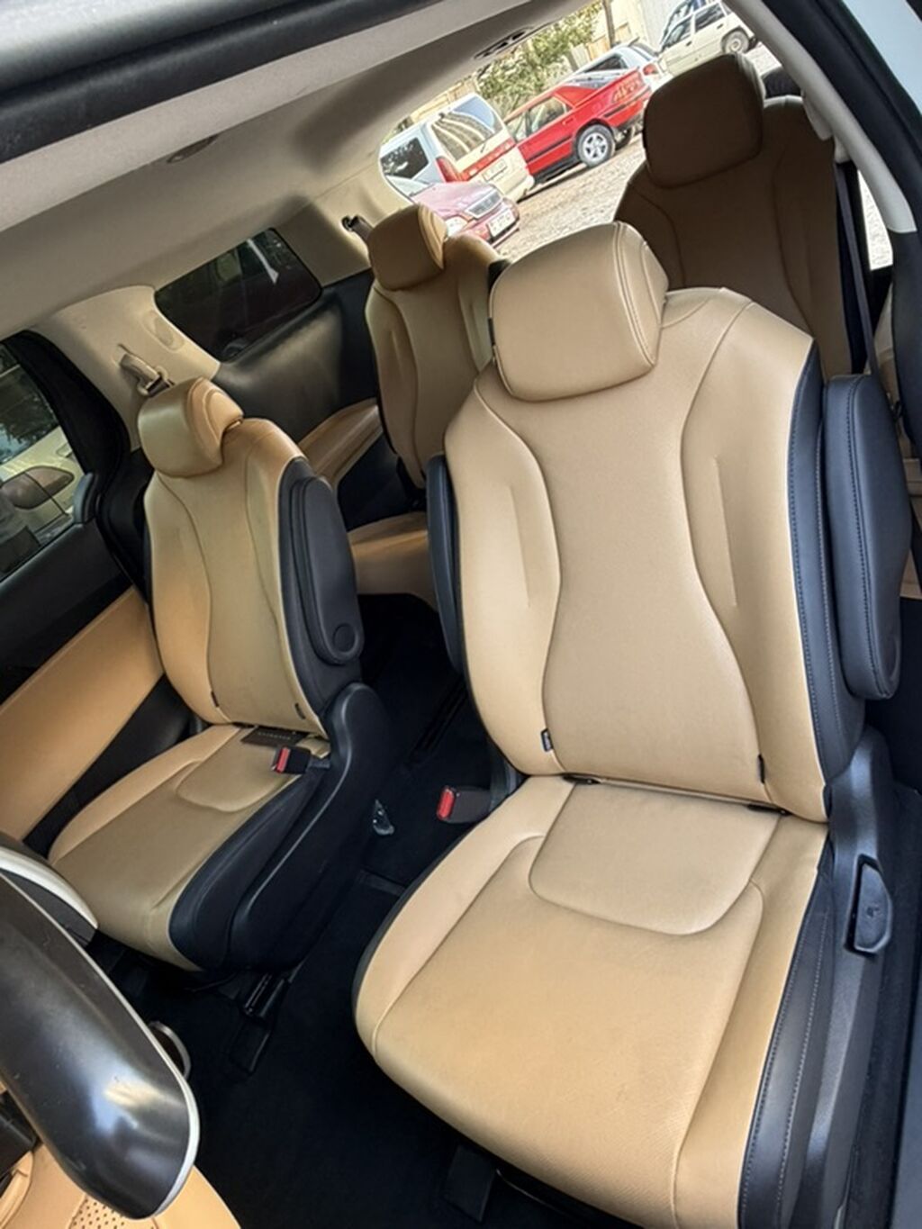 Kia Carnival: 2021 г., 2.2 л, Автомат, Дизель, Минивэн: фото 2