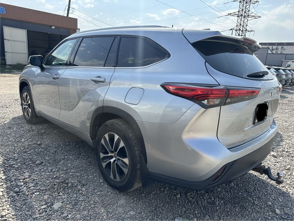 Toyota Highlander: 2019 г., 3.5 л, Бензин, Кроссовер: фото 4
