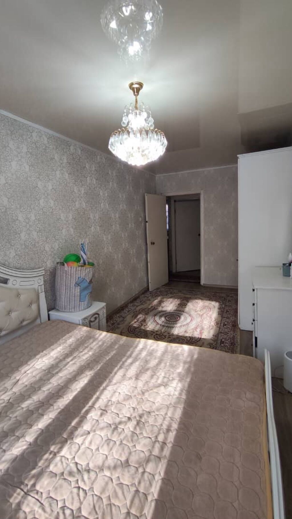 3 комнаты, 58 м², ул. Московская / Гоголя 104 серия, 1 этаж, Старый ремонт: фото 2