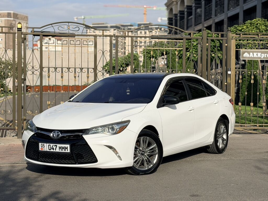 Toyota Camry: 2015 г., 2.5 л, Автомат, Бензин, Седан: фото 6
