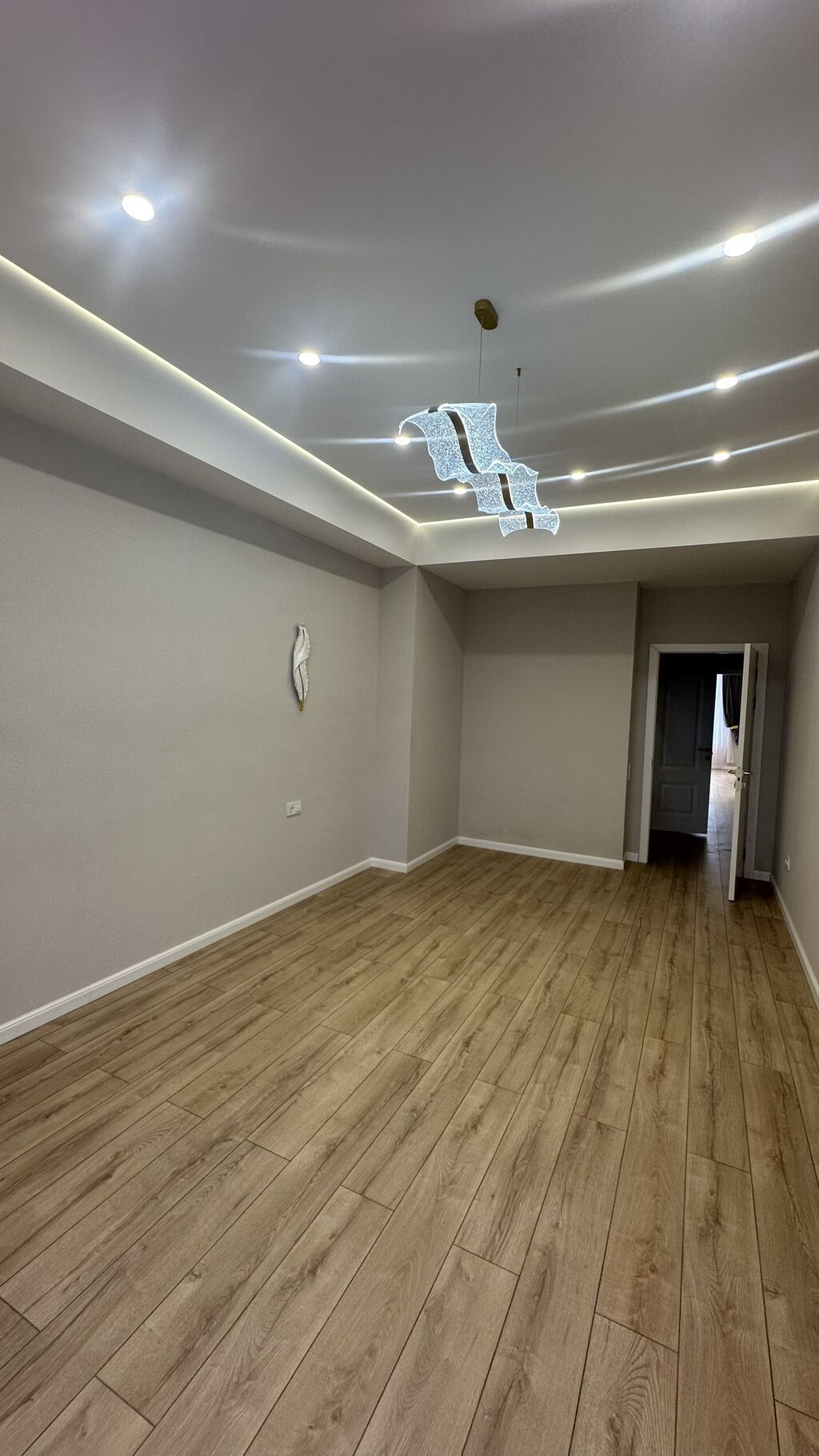 3 комнаты, 80 м², Элитка, 5 этаж, Дизайнерский ремонт — фото 5