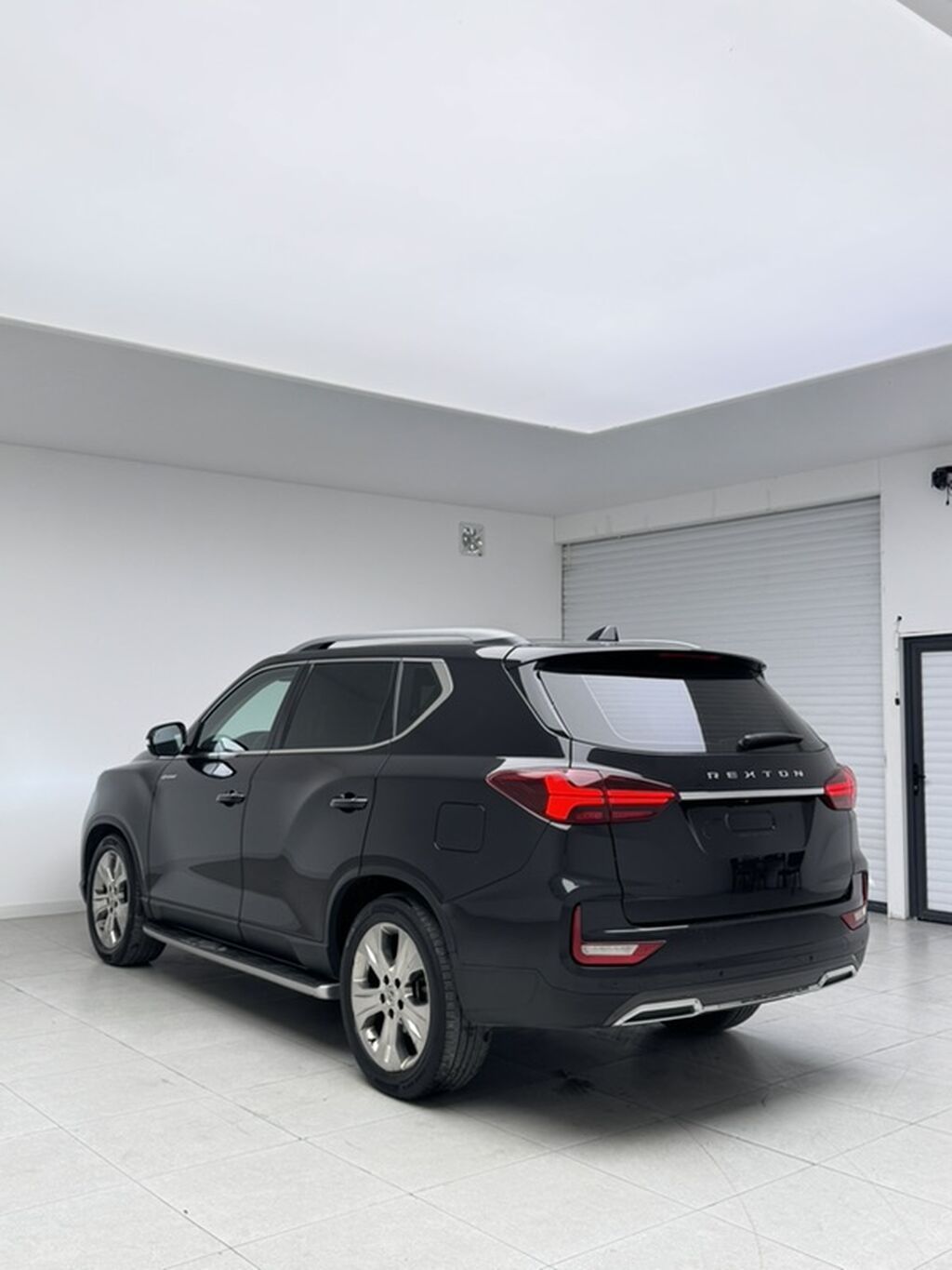 Ssangyong Rexton: 2021 г., 2.2 л, Автомат, Дизель, Кроссовер: фото 5