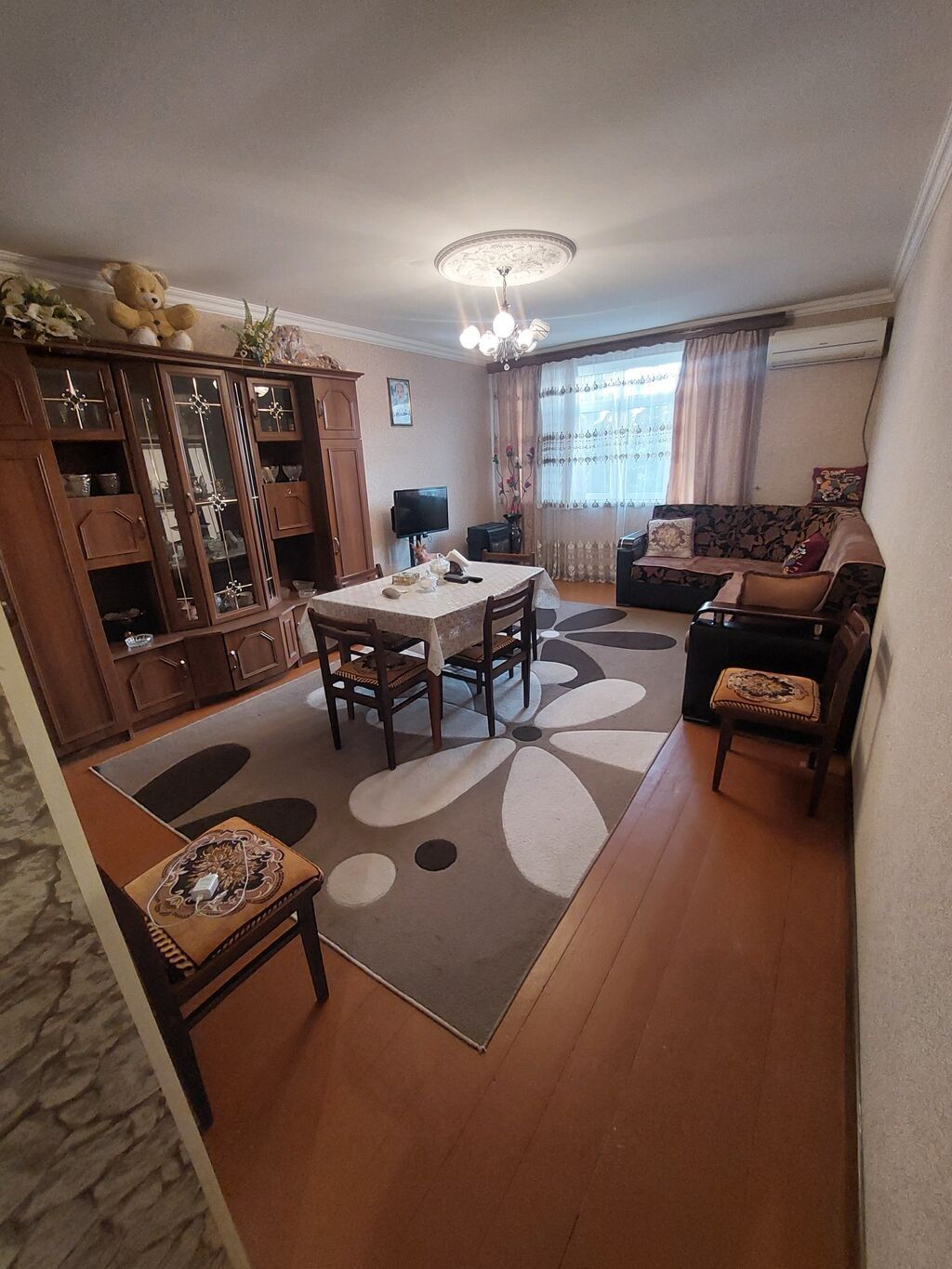 Bakı, Lökbatan qəs., 2 otaqlı, Köhnə tikili, m. Avtovağzal, 50 kv. m