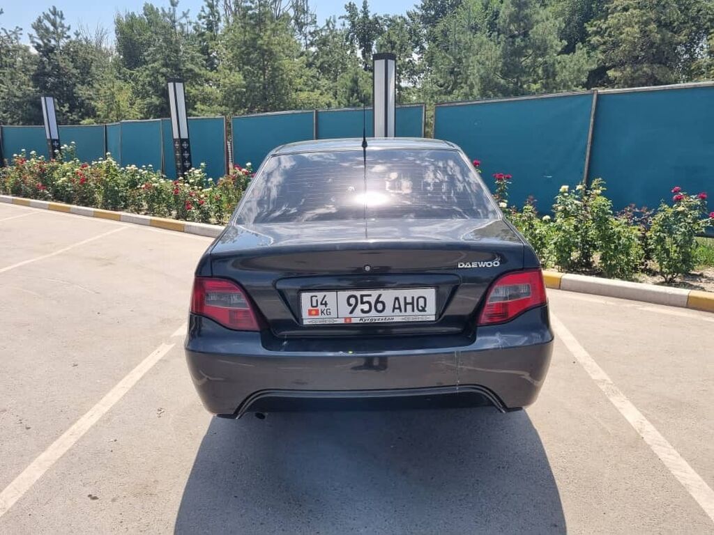 Daewoo Nexia: 2011 г., 1.6 л, Механика, Бензин, Седан: фото 2