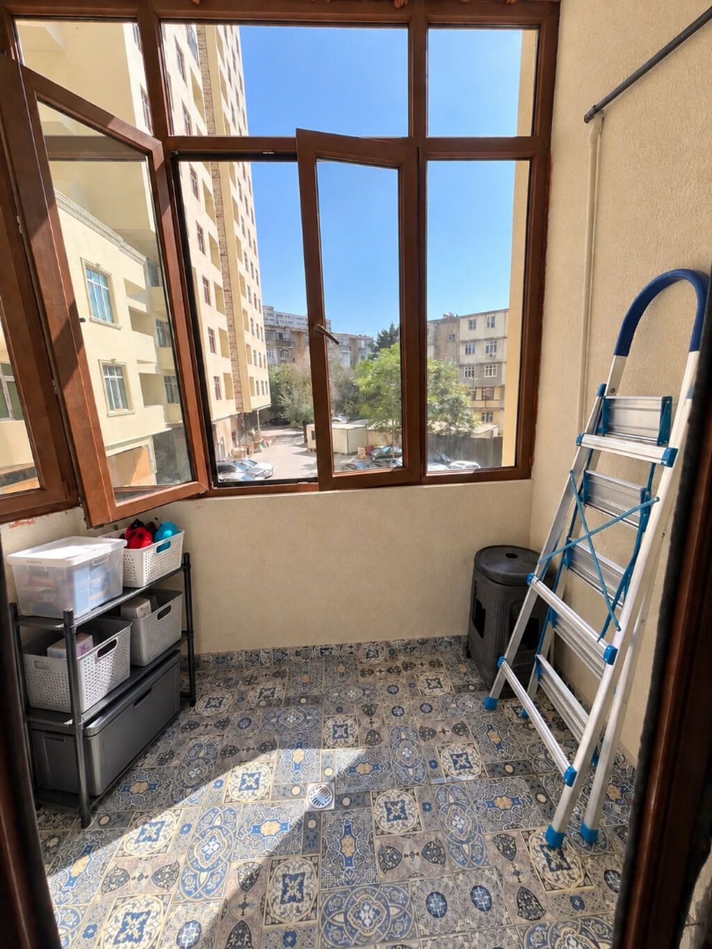 2 otaqlı, Yeni tikili, 76 kv. m
