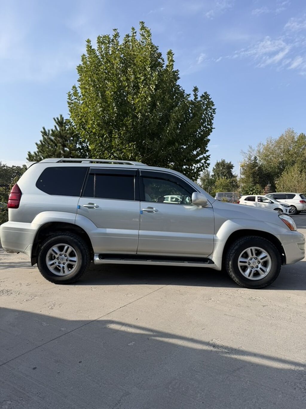 Lexus GX: 2005 г., Автомат, Бензин, Внедорожник: фото 4
