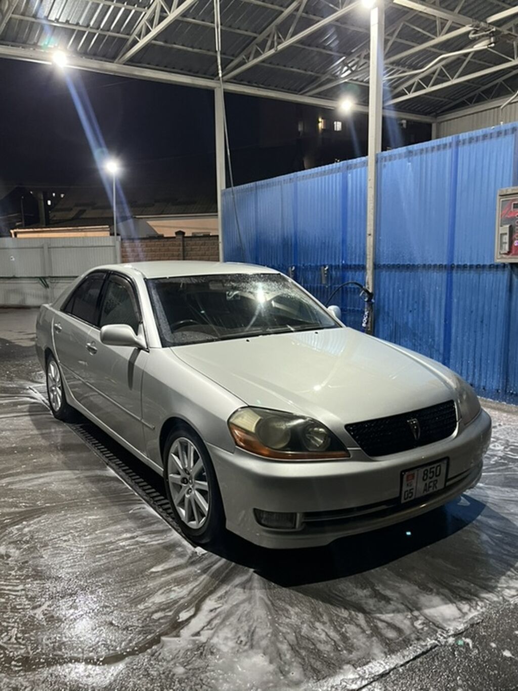 Toyota Mark X: 2003 г., 2 л, Автомат, Газ, Седан: фото 2