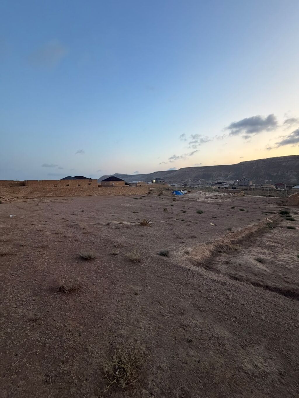16 sot, Tikinti, Barter mümkündür, Bələdiyyə