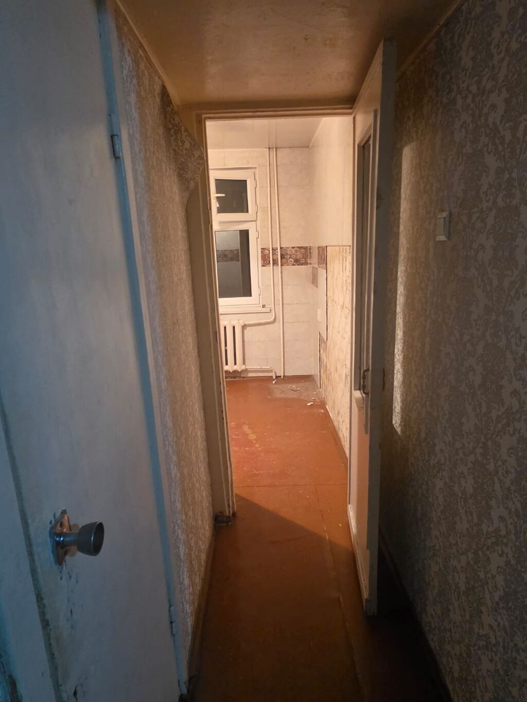 2 комнаты, 63 м², 10 мкр 104 серия, 2 этаж, Евроремонт: фото 4