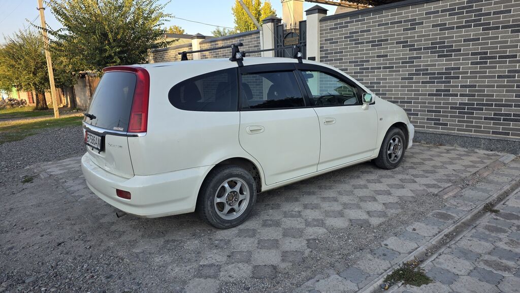 Honda Stream: 2003 г., 1.7 л, Автомат, Газ, Универсал: фото 2