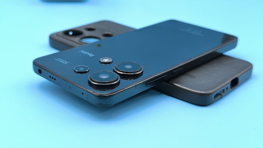 Redmi, Redmi Note 13, Б/у, 256 ГБ, цвет - Черный, 2 SIM — фото 2