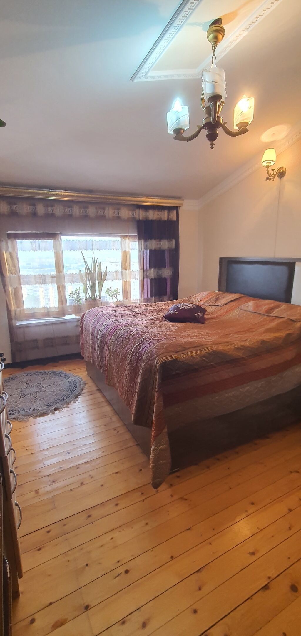 Yasamal, 3 otaqlı, Yeni tikili, m. 8 Noyabr, 106 kv. m