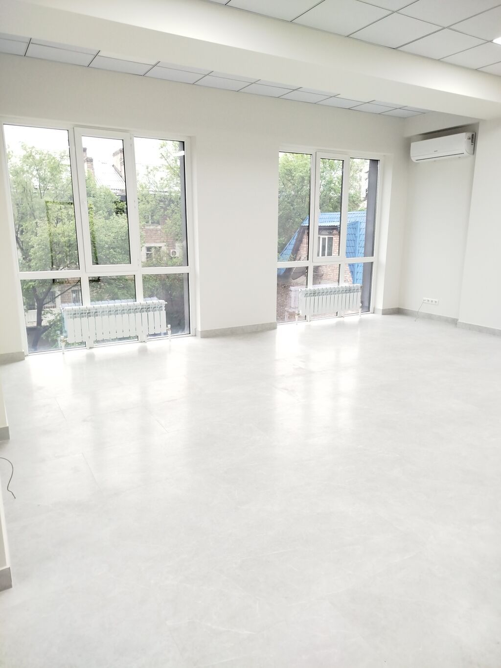 Аренда офисов, 80 м², В жилом комплексе: фото 3