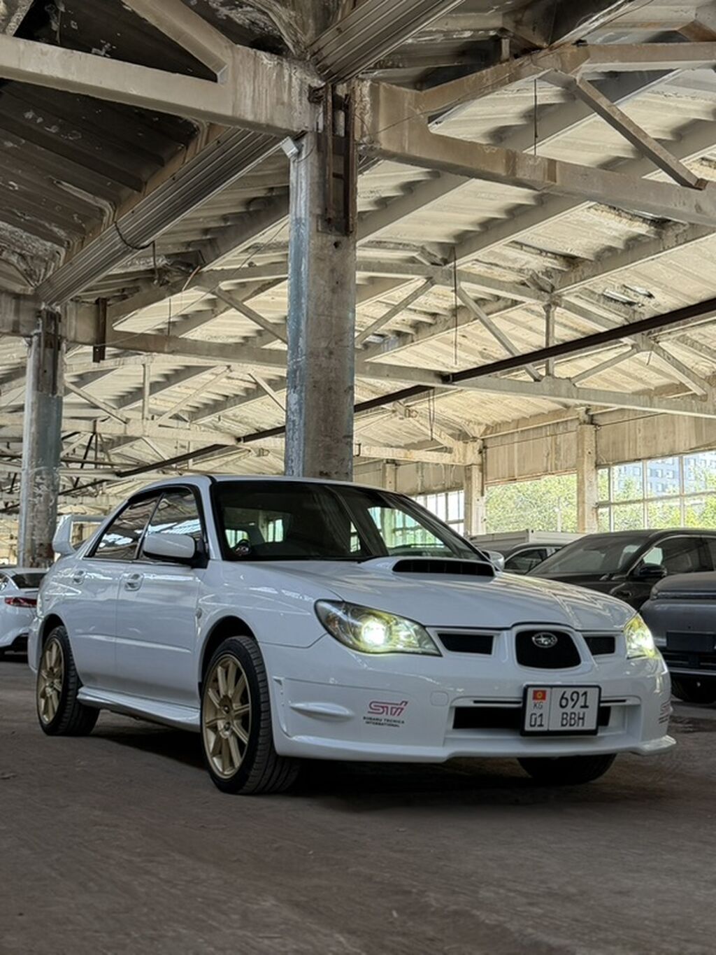 Subaru Impreza WRX: 2006 г., 2 л, Механика, Бензин, Седан: фото 4
