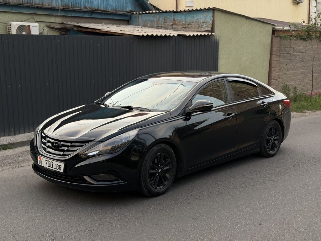 Hyundai Sonata: 2012 г., 2 л, Автомат, Бензин, Седан: фото 2