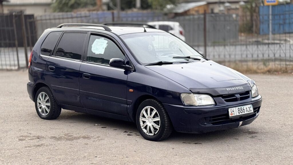 Mitsubishi Space Star: 1999 г., 1.6 л, Механика, Бензин, Минивэн: фото 3