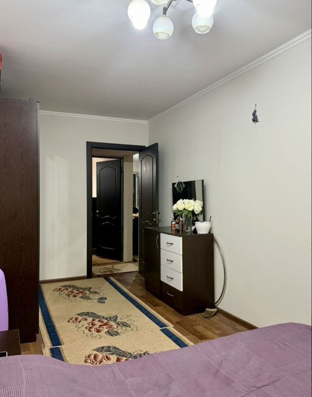 3 комнаты, 58 м², 5 мкр 104 серия, 3 этаж, Евроремонт: фото 8