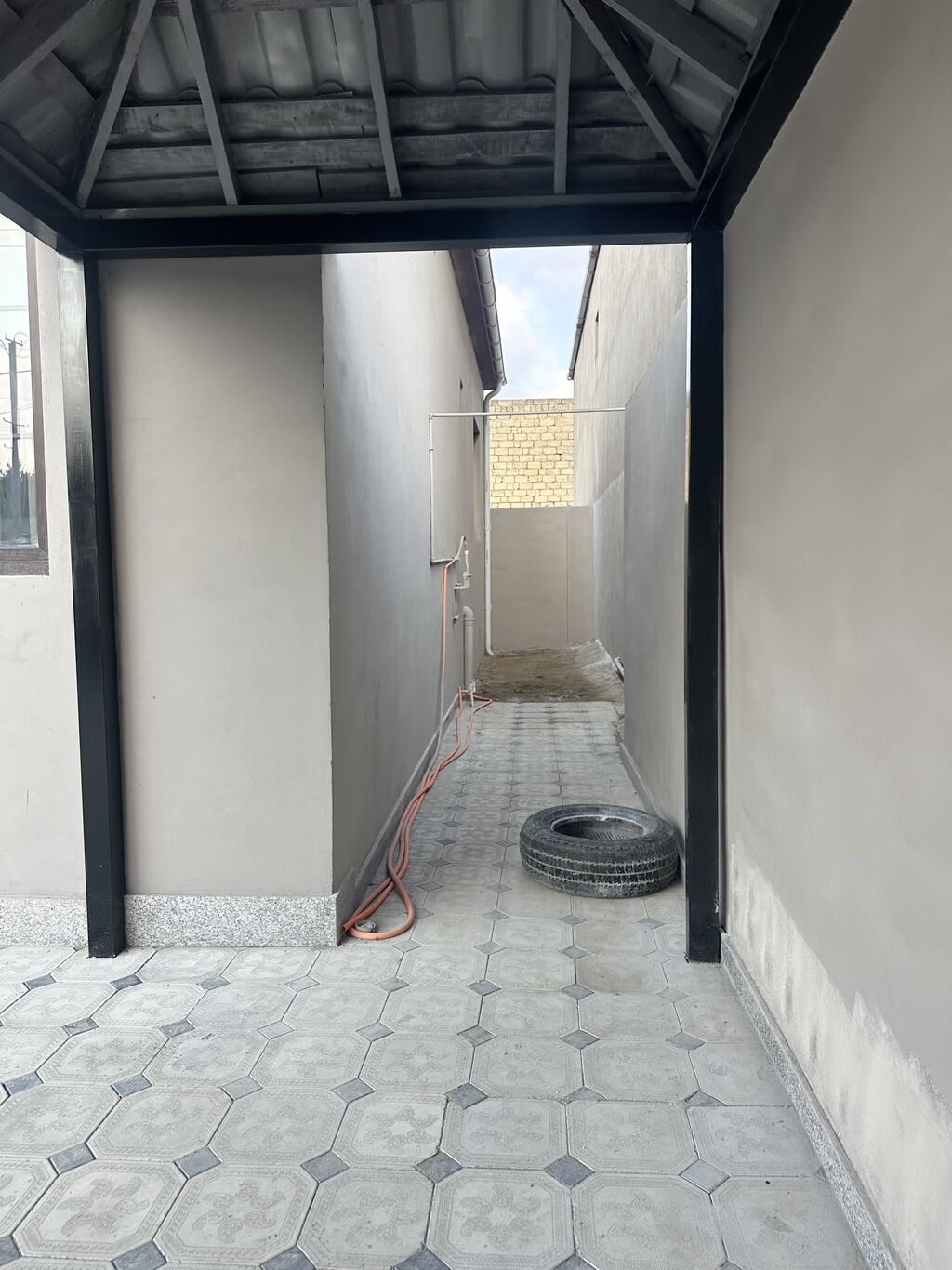 Saray, 115 kv. m, 3 otaqlı, Hovuzsuz, Qaz, Su, İnternet