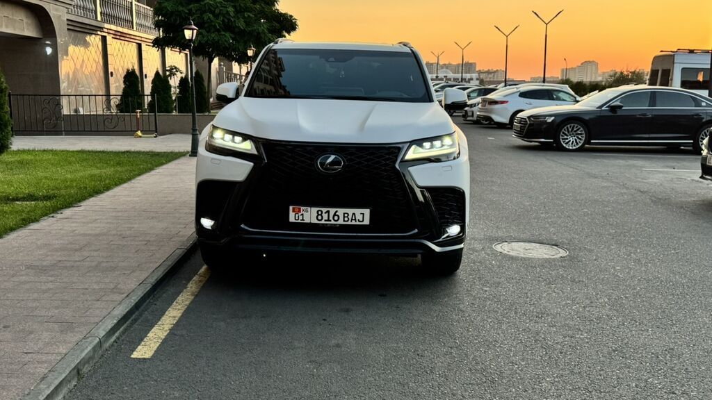 Lexus LX: 2023 г., 3.5 л, Автомат, Бензин, Внедорожник: фото 3