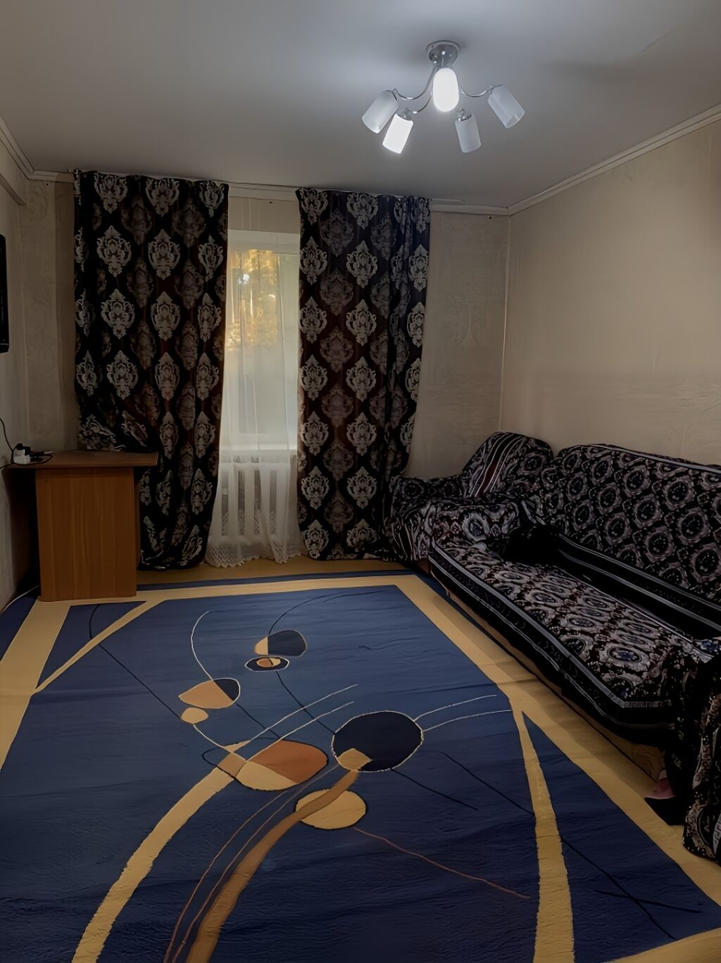 2 комнаты, Церковь, Постельное белье, Кондиционер, Парковка: фото 1