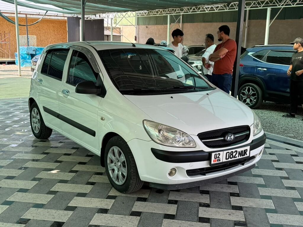 Hyundai Getz: 2010 г., 1.6 л, Механика, Бензин, Хэтчбэк: фото 4