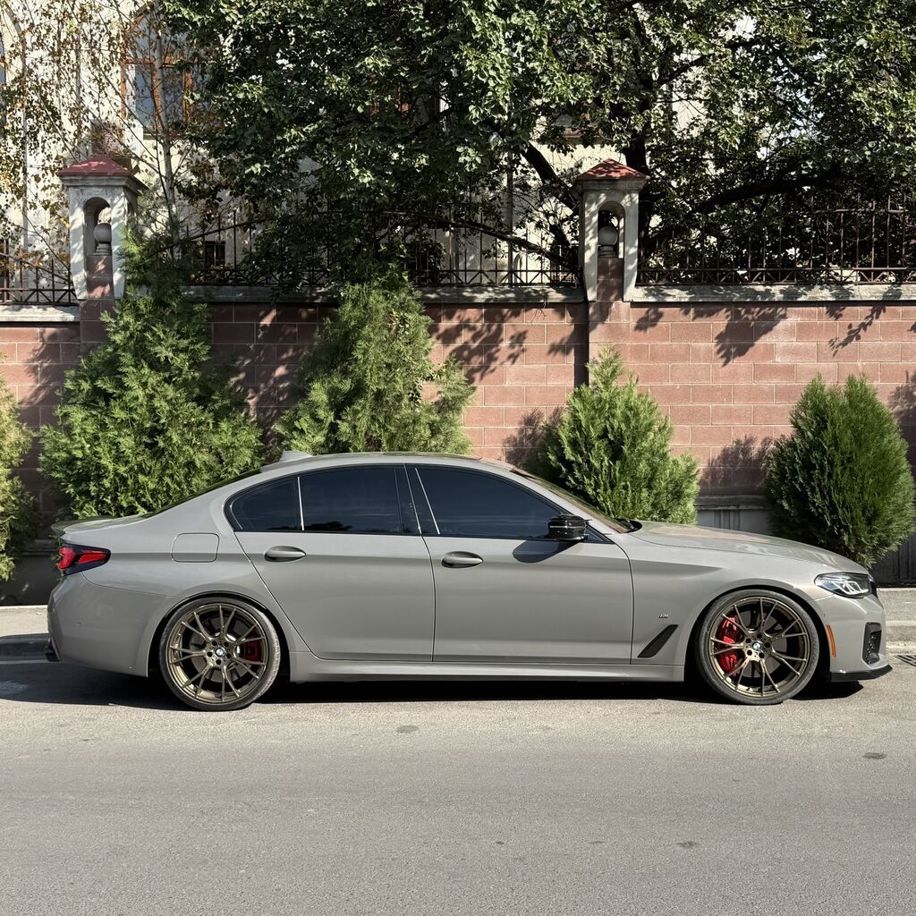 BMW 5 series: 2022 г., 3 л, Автомат, Бензин, Седан: фото 5