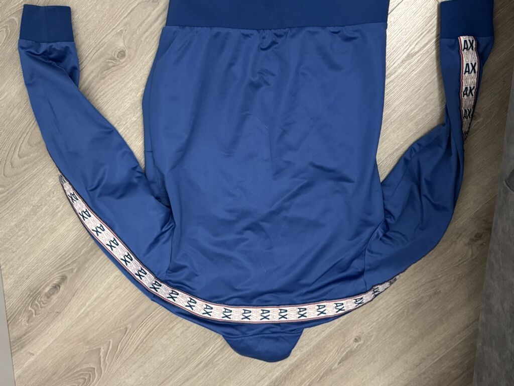 Олимпийка Armani exchange,продаю срочно!,покупал за 300$,продам за 5: фото 2