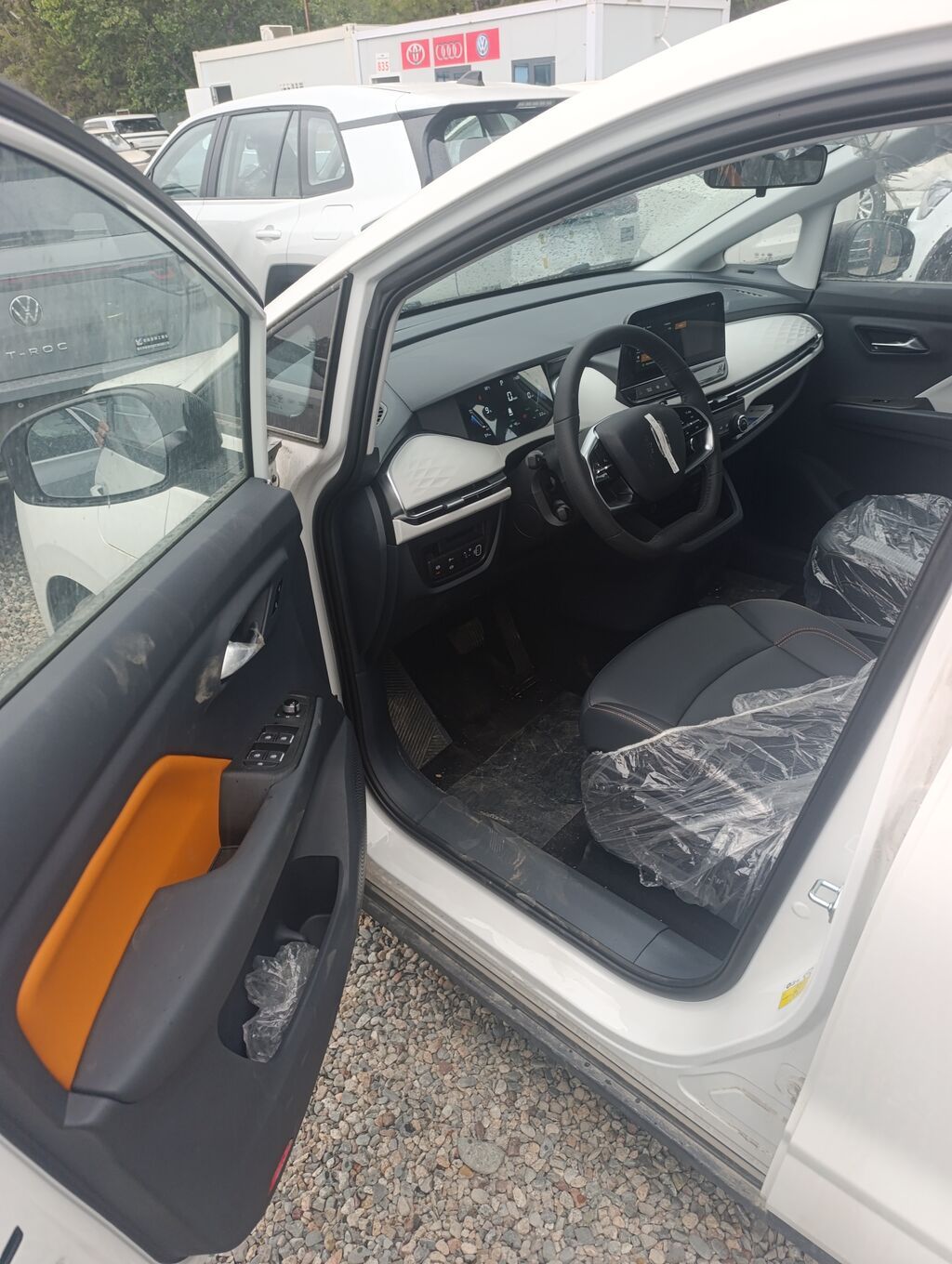 LDV : 2024 г., Автомат, Электромобиль, Минивэн: фото 8