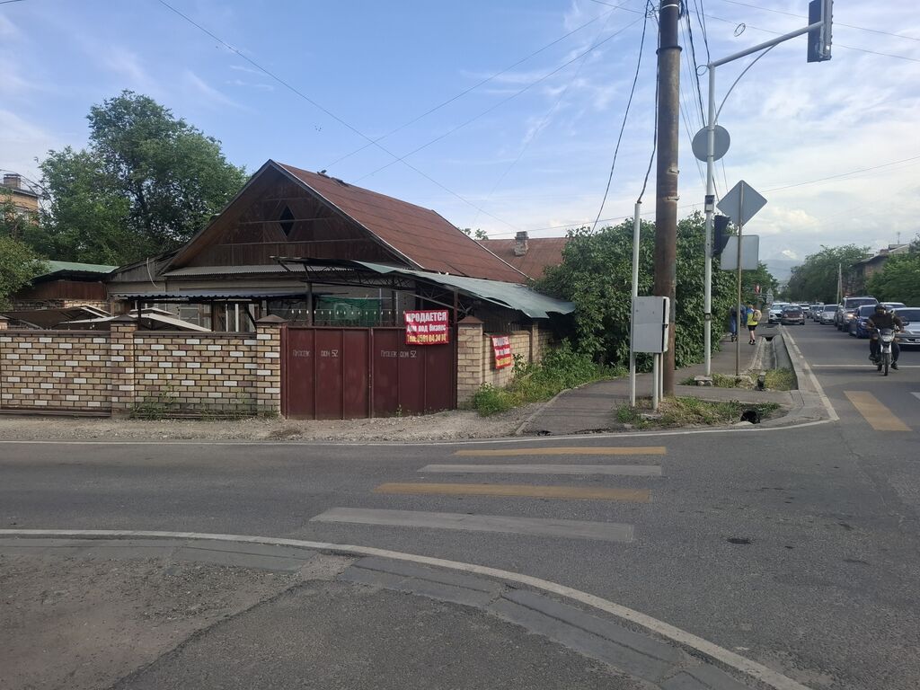 6 комнат и более, 150 м², 4 соток, Бишкек, Советская/Скрябина Собственник: фото 2