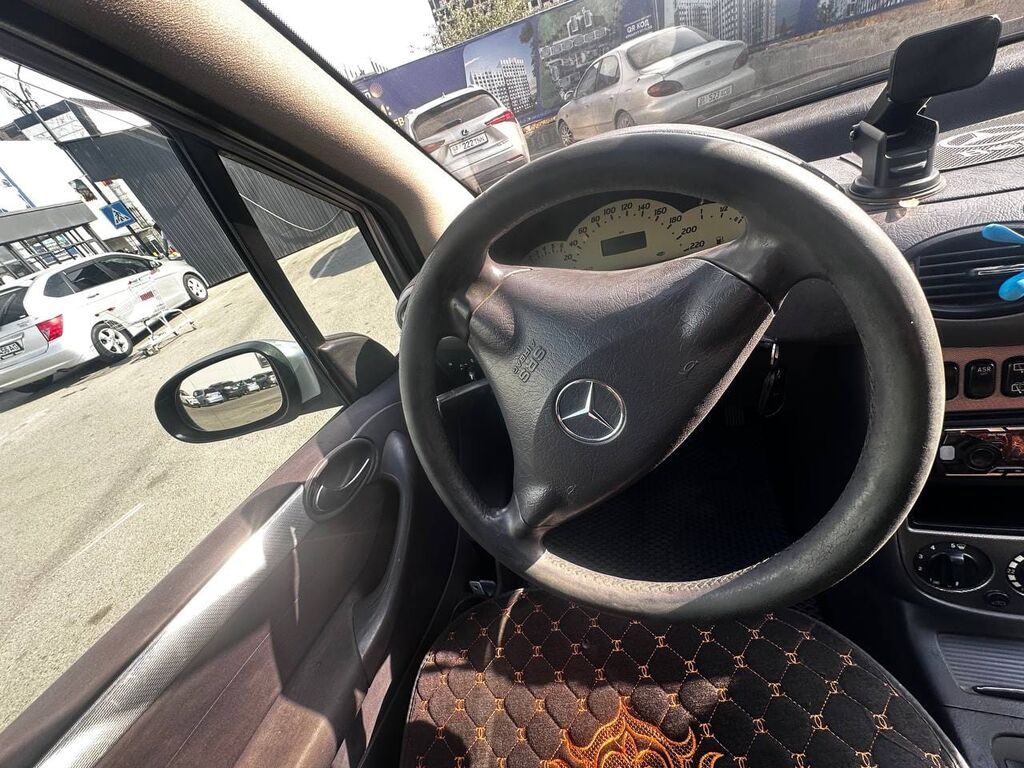 Mercedes-Benz A-Class: 2003 г., 1.6 л, Автомат, Бензин, Хэтчбэк: фото 6