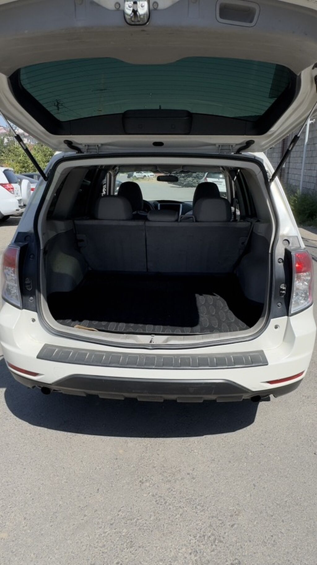 Subaru Forester: 2010 г., 2.5 л, Автомат, Бензин, Кроссовер: фото 4