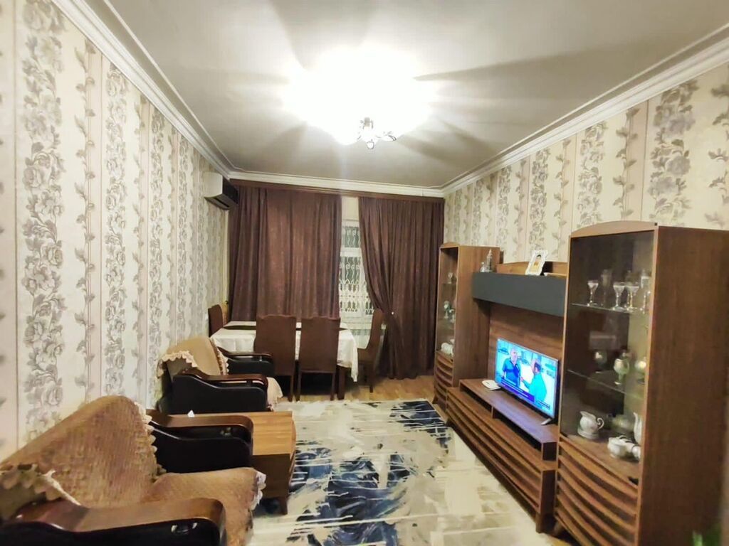 Bakı, 2 otaqlı, Köhnə tikili, 65 kv. m