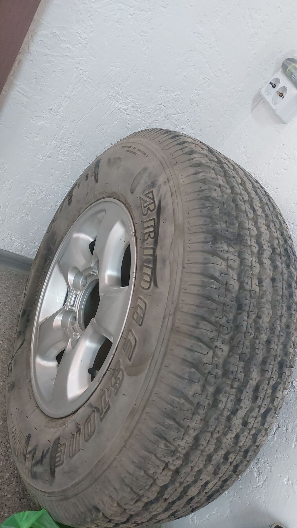 Колеса в сборе 275 / 70 / R 16, Всесезонная, Б/у, 1 шт, Внедорожные (АТ/МТ), Литые, отверстий - 5: фото 6