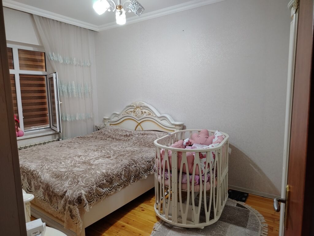 Satılır: 4 otaqlı həyət evi – 20-ci məhəllə, “ənli küçə” adlanan