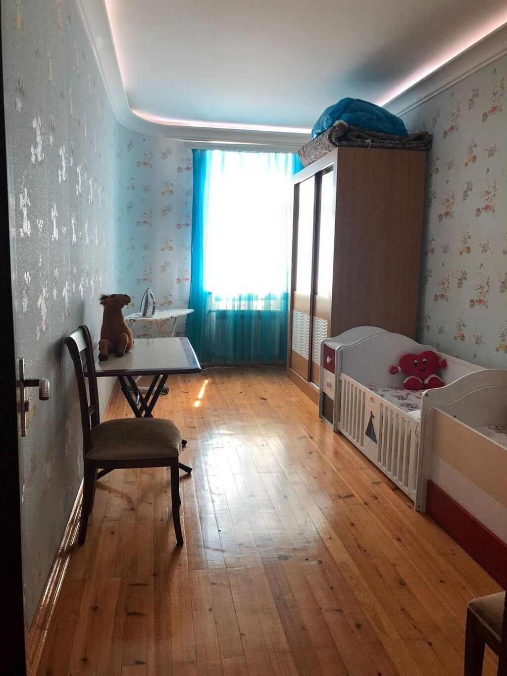 4 otaqlı, Yeni tikili, 99 kv. m