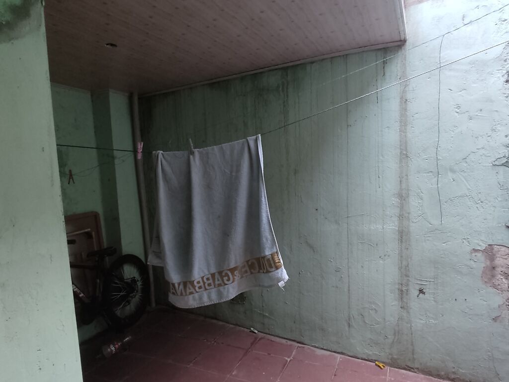 Makler deyilem xirdalanda cume mescidi terefde xanım otaq yoldasi