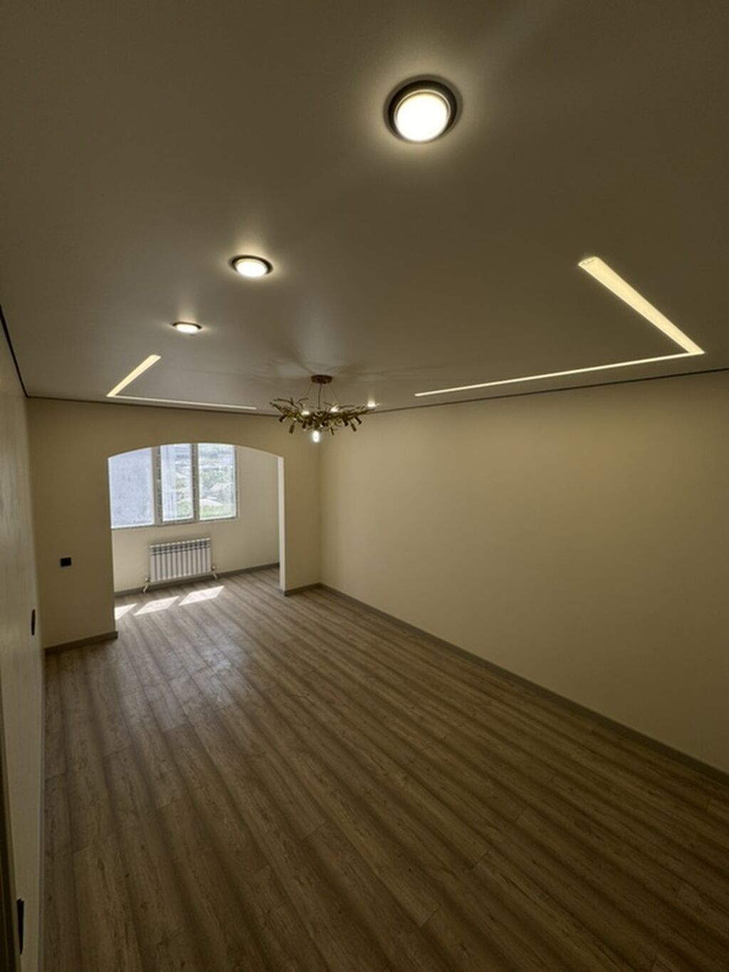 3 комнаты, 90 м², Киргизия 1 8 этаж, Свежий ремонт: фото 3