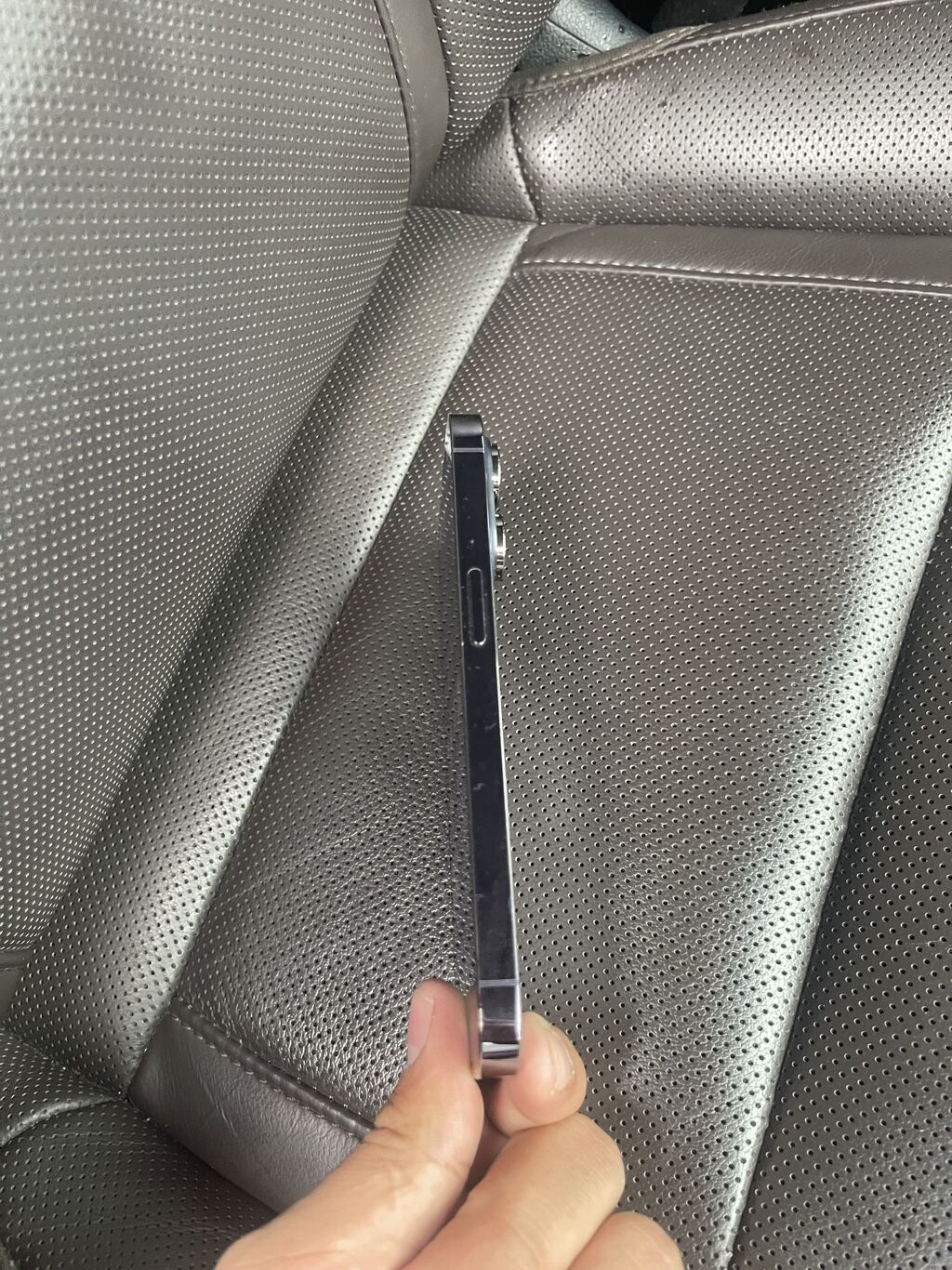 IPhone 14 Pro, Б/у, 256 ГБ, Deep Purple, Зарядное устройство, Защитное стекло, Чехол, 77 %: фото 3